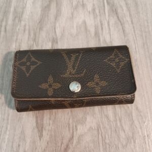 LOUIS VUITTON Key Case Monogram Beige Monogram Canvas Authentic